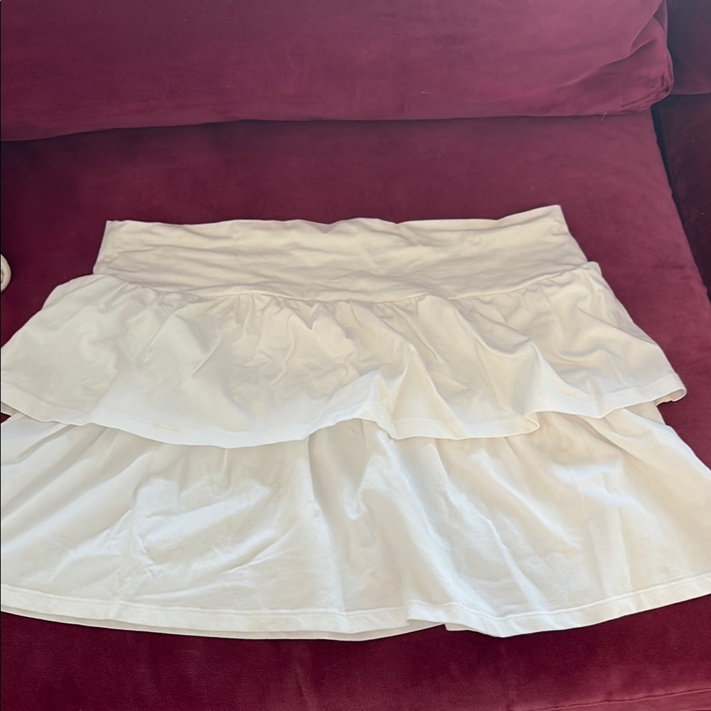 Aritzia White Tiered Mini Skirt